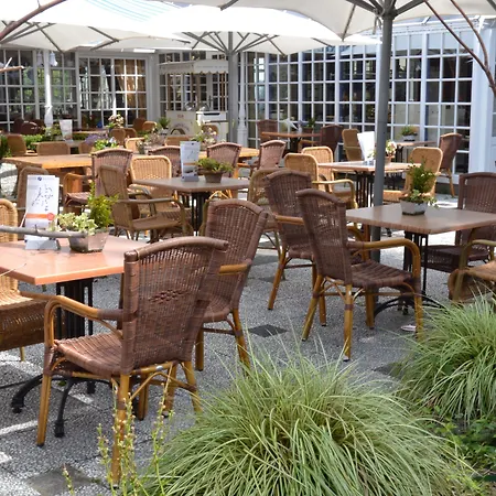 Fletcher Restaurant Marijke 4* Μπέργκεν