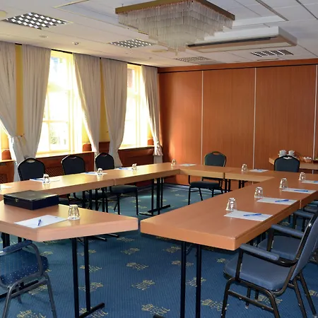 ホテル Fletcher Restaurant Marijke 4*